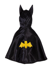 Load image into Gallery viewer, Baby Reversible Spider/Bat Cape